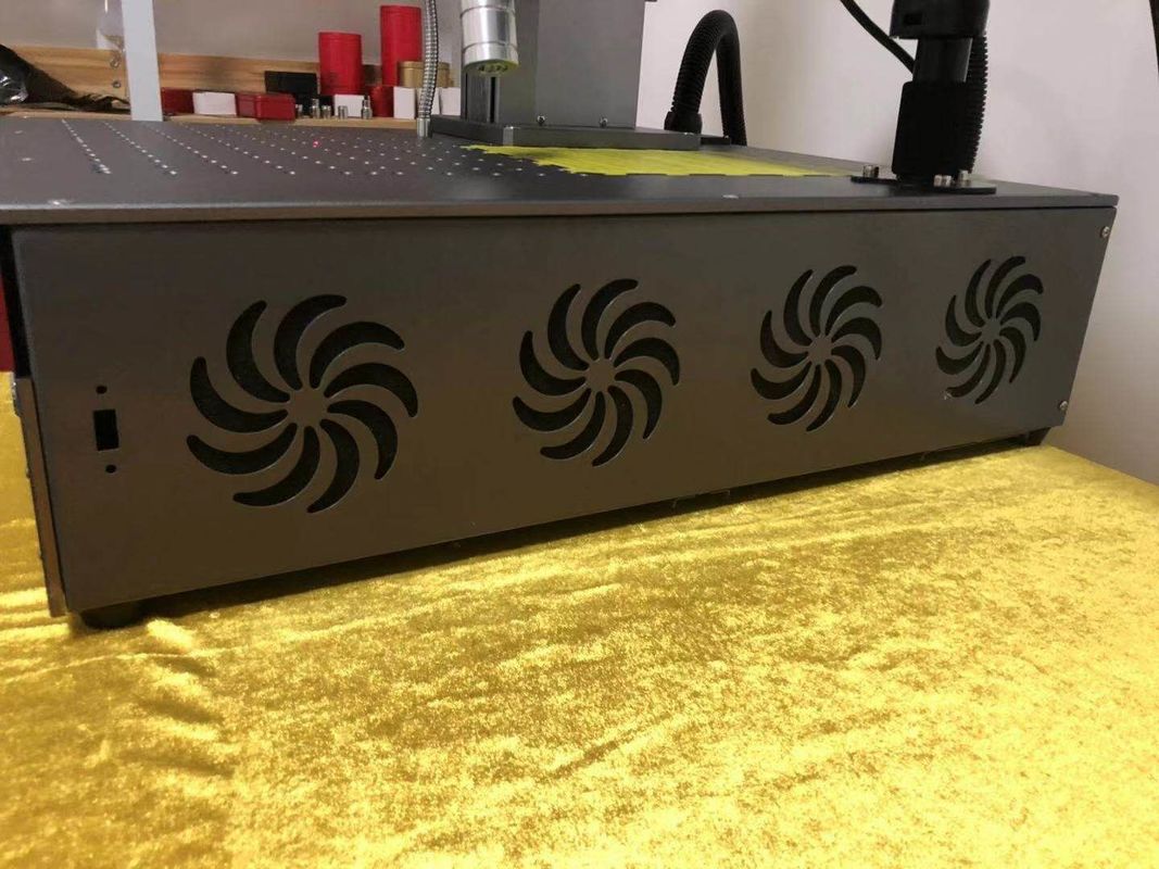 УЛЬТРАФИОЛЕТОВЫЙ Engraver для кода QR, гравировальный станок лазера 3W лазера для пластмассы
