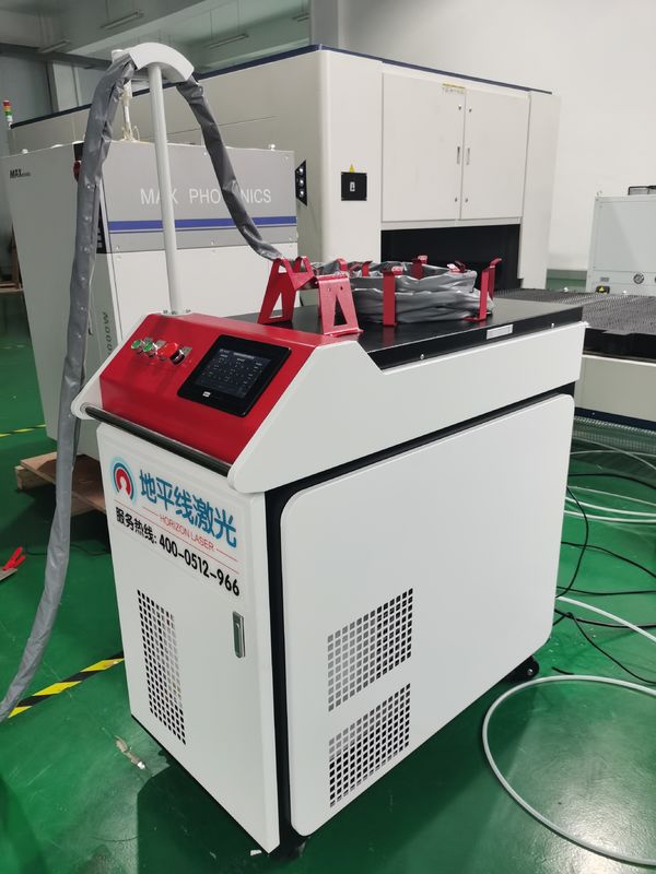 1060nm 30W Portable Laser Welding Machine Precision Marking