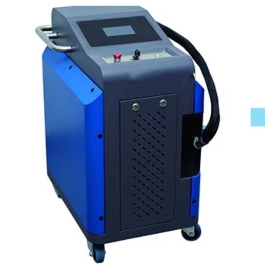 Рука нажимая перевозчика ржавчины металла лазера одиночной фазы 100W